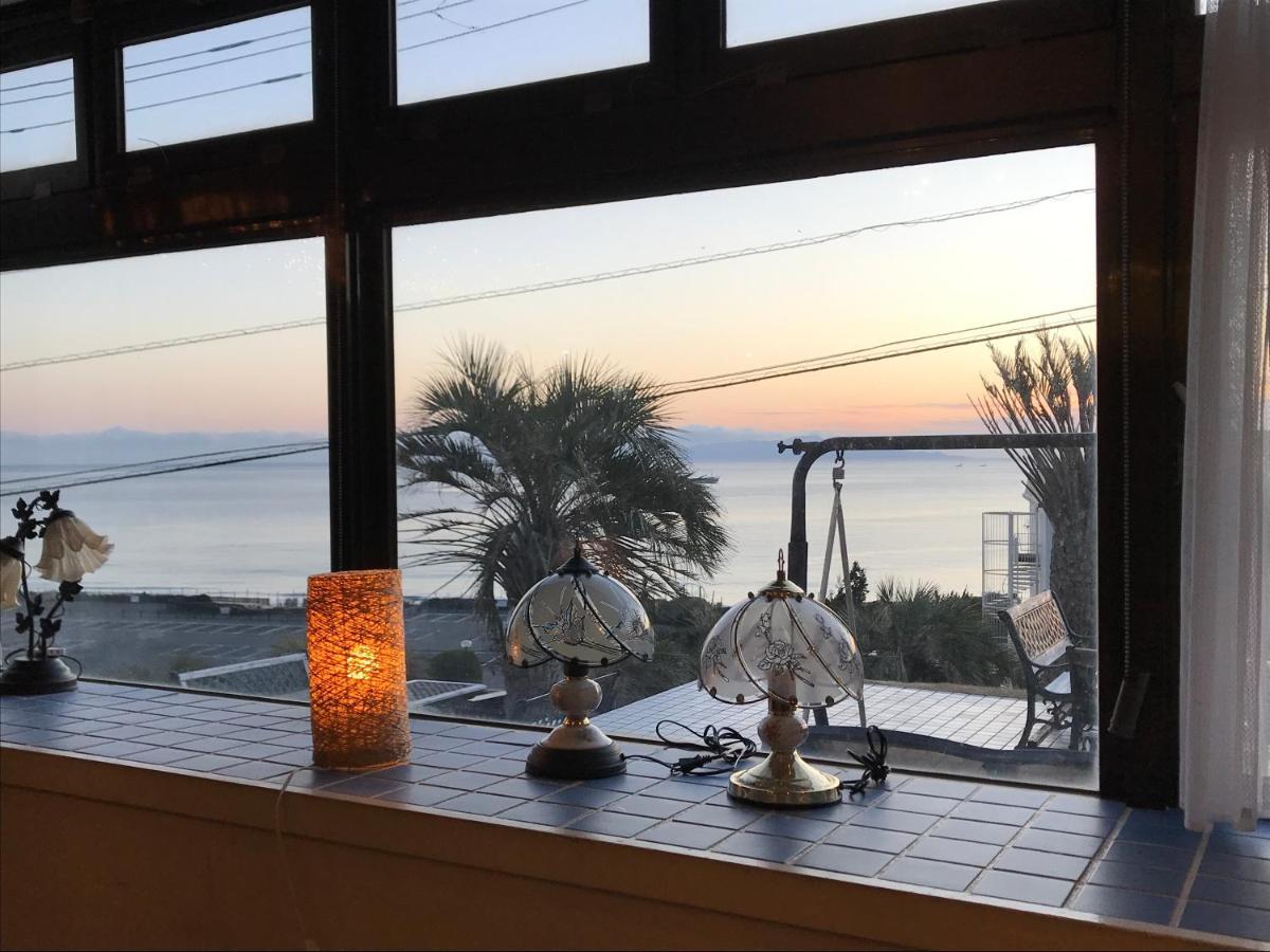ペンション百万本のバラ "A Million Roses" Hotell Shimoda  Eksteriør bilde