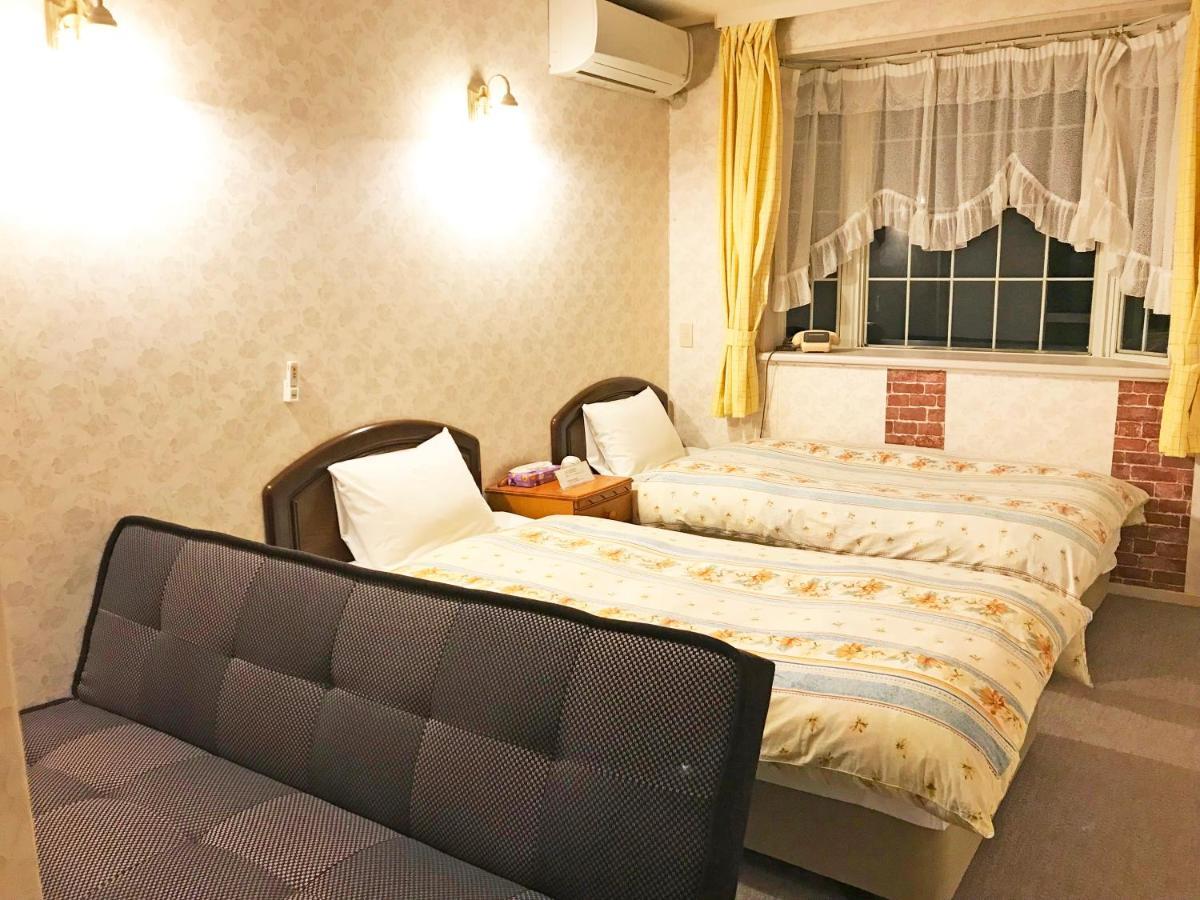 ペンション百万本のバラ "A Million Roses" Hotell Shimoda  Eksteriør bilde